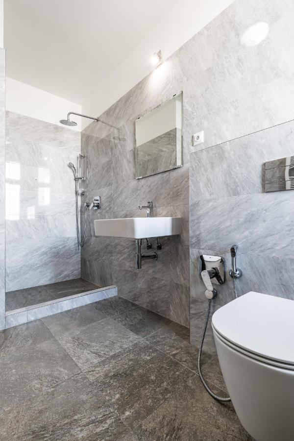 Teplice Apartments U Schodu Luaran gambar