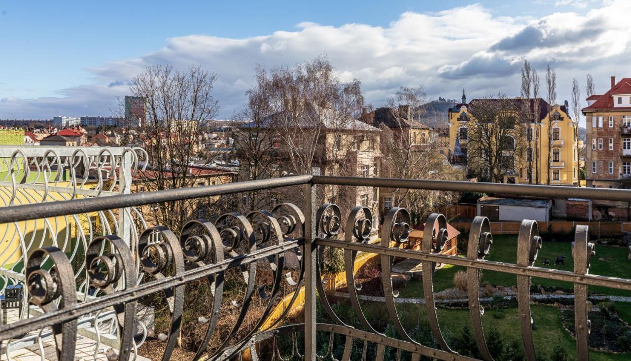 Teplice Apartments U Schodu Luaran gambar