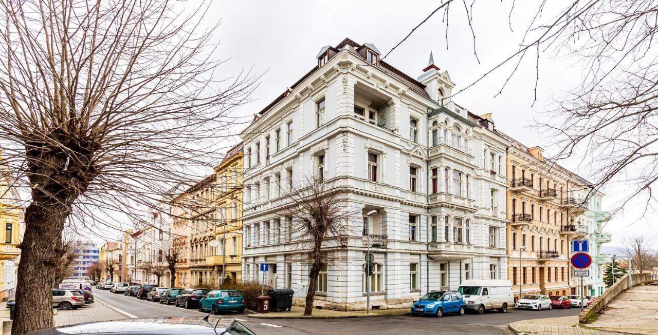 Teplice Apartments U Schodu Luaran gambar